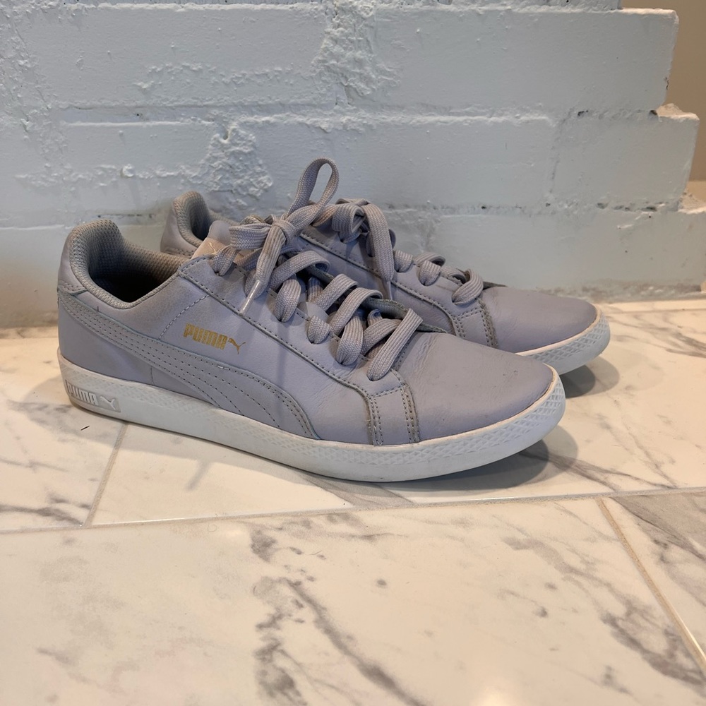 Classic Leather Puma women’s shoes